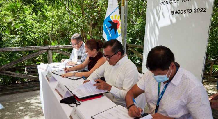 CICY y Ayuntamiento de Cozumel firman convenio a favor del medio ambiente
