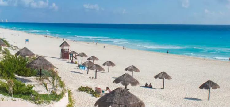 Cofepris da luz verde para el uso de las playas de Quintana Roo