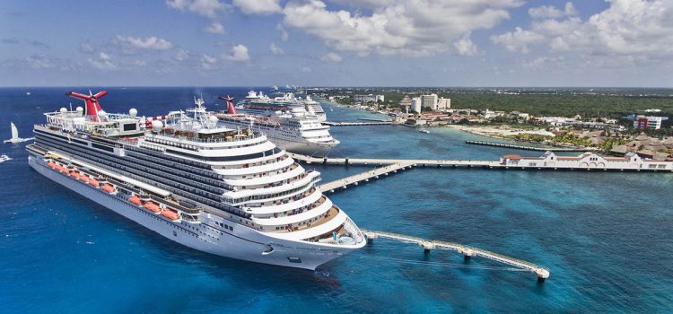 Cruceros y vuelos hacia Quintana Roo, afectados por huracán Ian