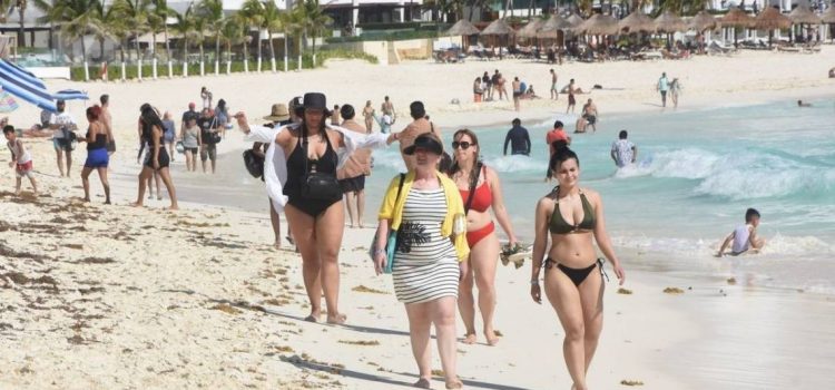 Quintana Roo continúa como líder nacional del turismo