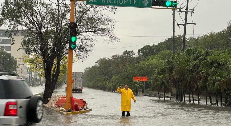 Se espera que las fuertes lluvias continúen hasta el domingo