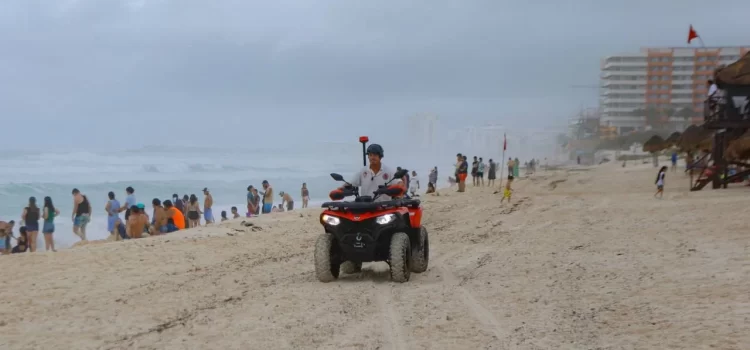 Toman medidas preventivas en Playa del Carmen y Cancún ante impacto de meteoro