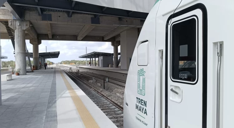 Reitera AMLO que tramos 5 Sur, 6 y 7 del Tren Maya estarán listos en septiembre