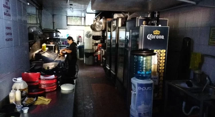 Hasta 70 por ciento de los restaurantes de Cancún, afectados por reciente apagón