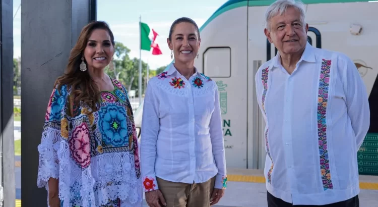 AMLO realiza su último viaje presidencial y entrega obras del Tren Maya en Quintana Roo