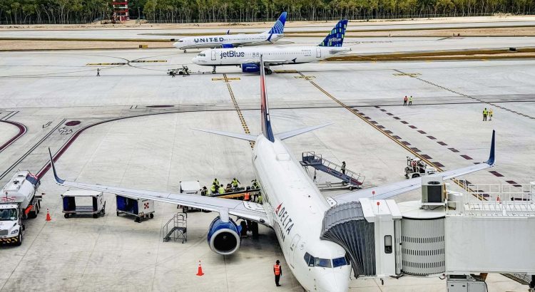 Ven en aeropuerto Tulum oportunidad para exportaciones y transporte de carga